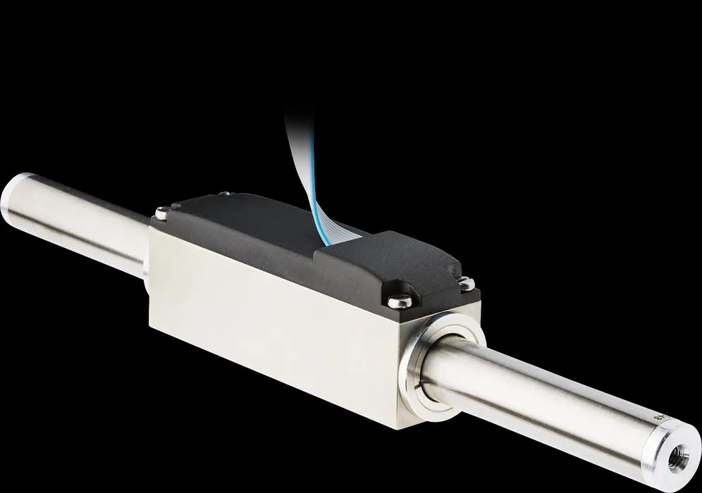 Bild 7: Linearer DC-Servomotor LM 2070-12. Trotz der kompakten Statorabmessungen von 20 x 20 x 70 mm (B x H x L) hat der kleine DC-Servomotor beachtliche mechanische Kennzahlen. (Urheber: FAULHABER)