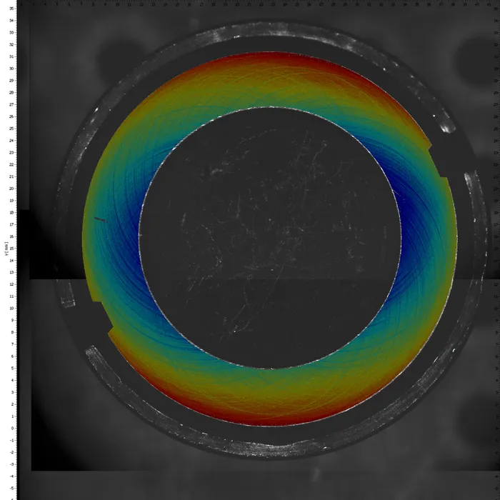 Bild 3:	Typische Anwendungsbeispiele für Scanning-Interferometer sind Ebenheitsmessungen an Dichtflächen. (Urheber: Polytec)