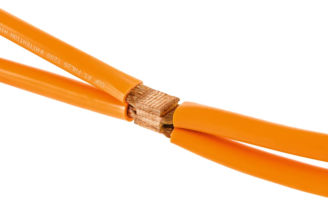 Bild 2: Bislang realisierte Kombinationen: Bis zu fünf Kupferleitungen mit einem Gesamtquerschnitt von bis zu 280 mm². (Urheber: Telsonic)